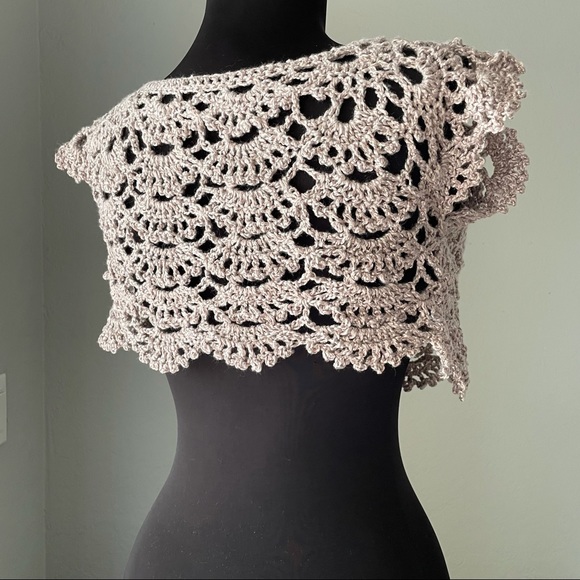 Elegant Crochet Cropped Lace Shrug Topper Cardi Bolero XS - Picture 5 of 8